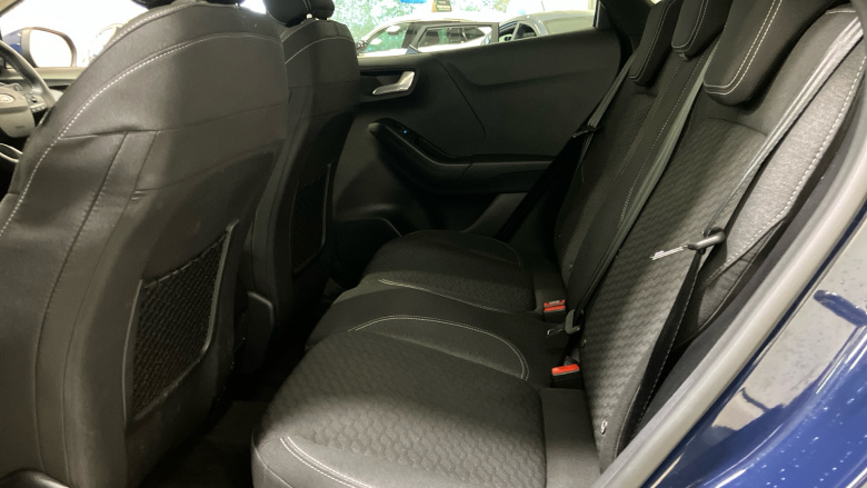 Ford Puma 1.0 EcoBoost Hybrid mHEV Titanium 5dr DCT Petrol Hatchback